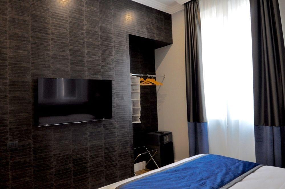 Place 24 Suites & Wellness Рим Екстериор снимка